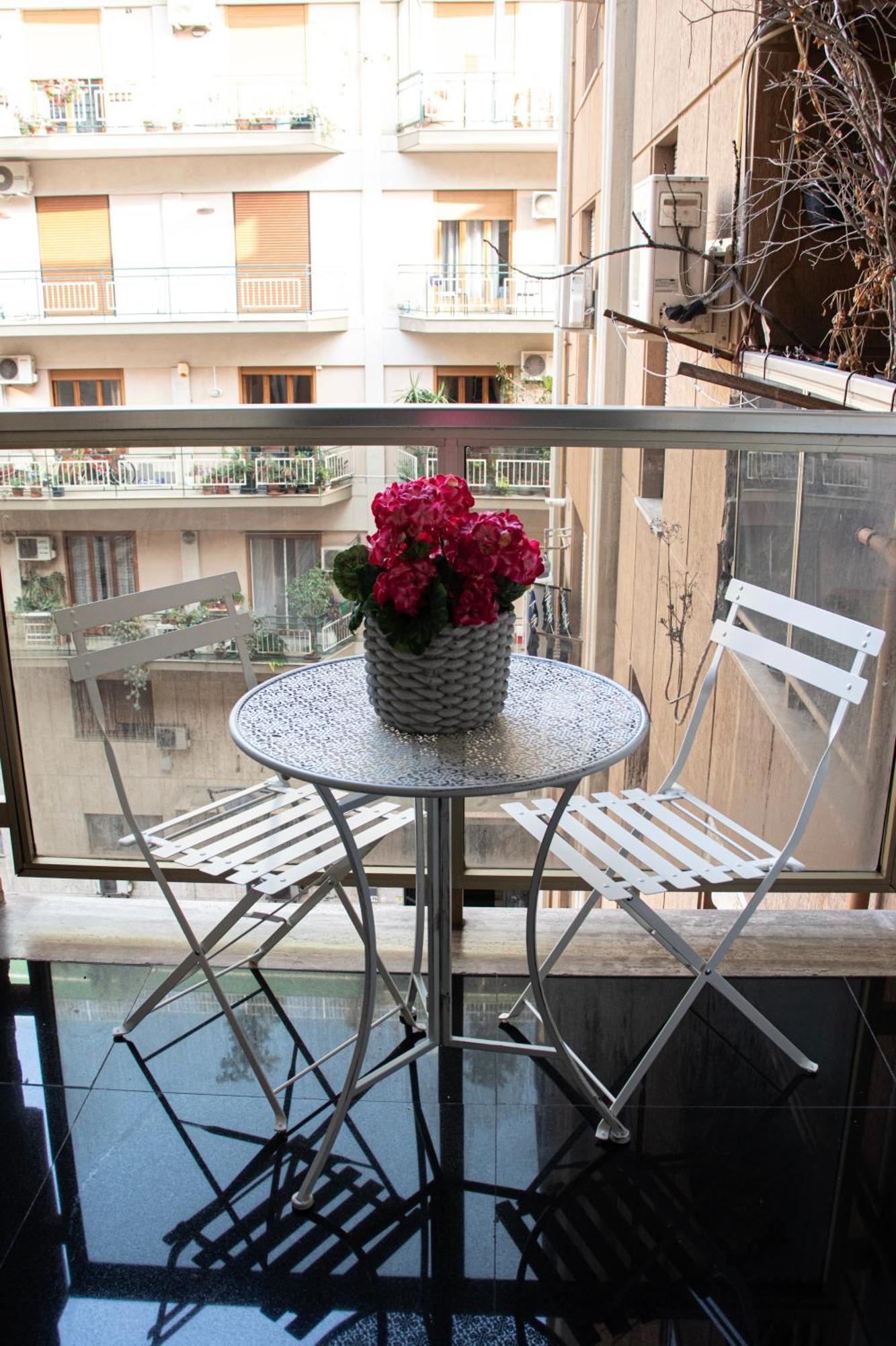 Luxury Suite 2 Min Dal Politeama Palermo Ngoại thất bức ảnh