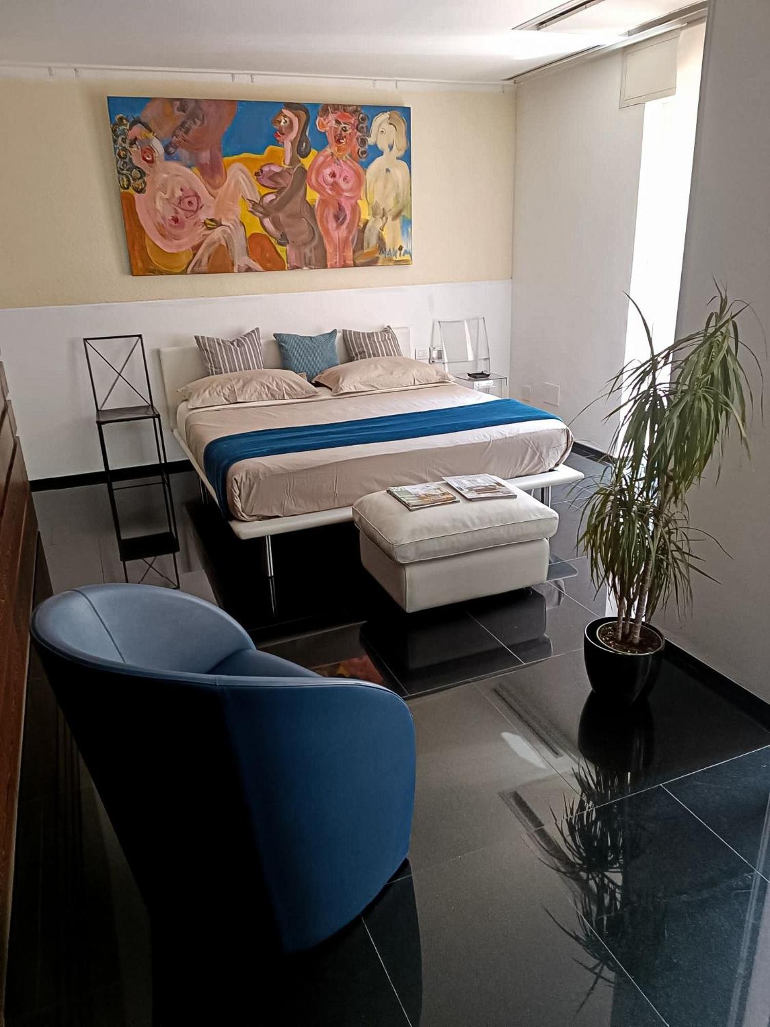 Luxury Suite 2 Min Dal Politeama Palermo Ngoại thất bức ảnh